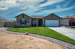 40251 Pasadena-Dr_320