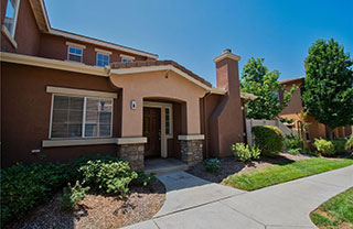 33602 Emerson-Way-A_320