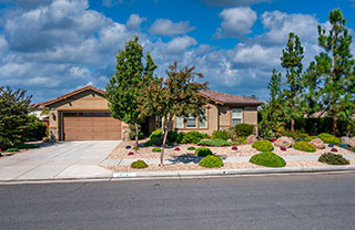 36797 Maxmillian-Ave_320