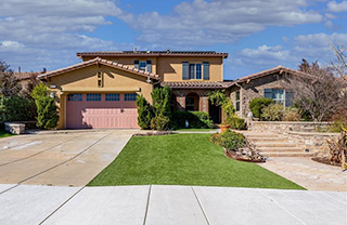 23539 Mountainside-Ct_320